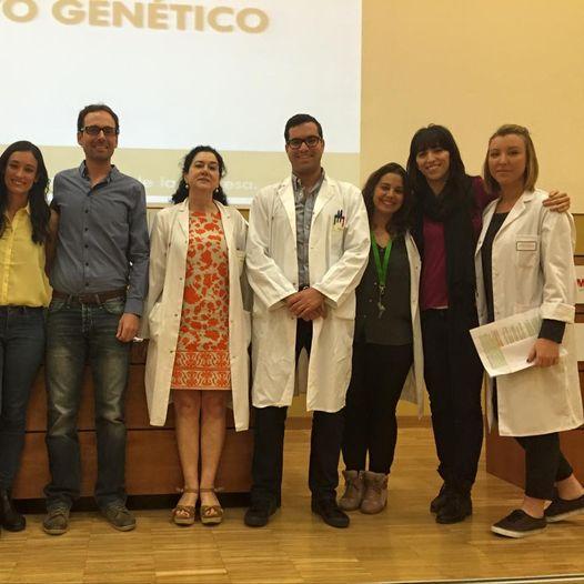 Dr. Mrini parmi le corps enseignant pour les journées de Génétique